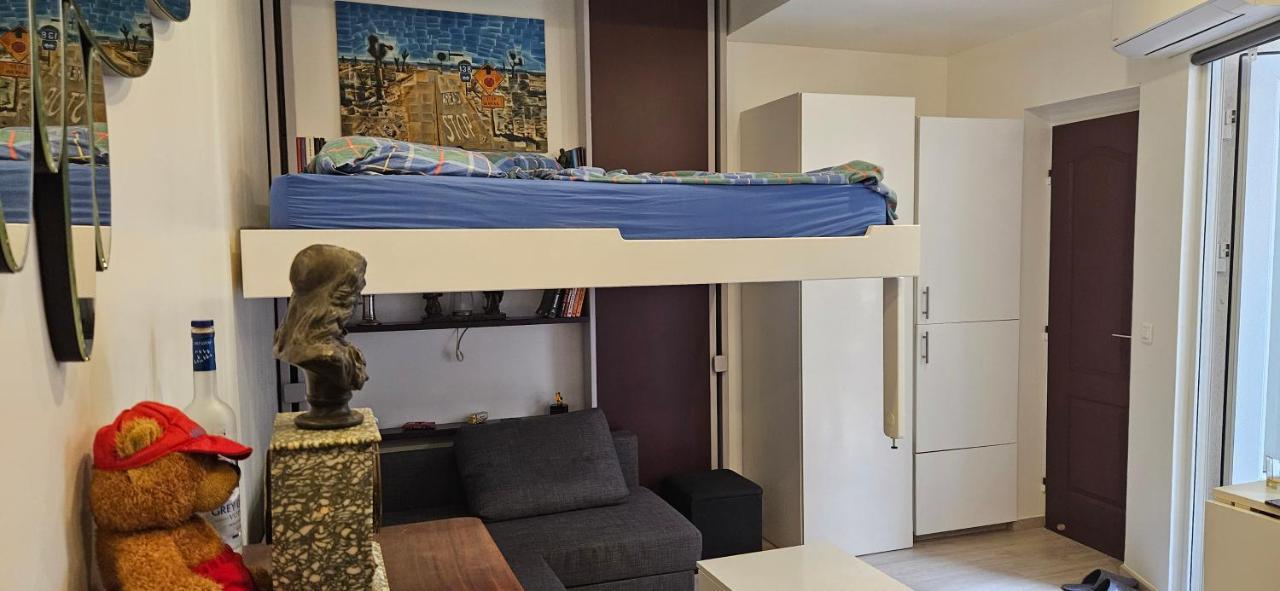 Studio 22M2 A Ivry/Seine-A 200 Metres De Paris. Proche Metro 7 Екстериор снимка