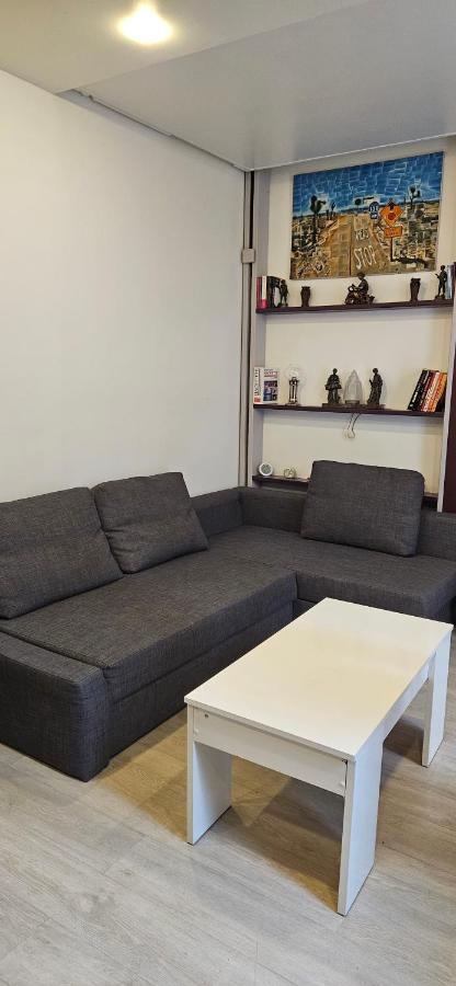 Studio 22M2 A Ivry/Seine-A 200 Metres De Paris. Proche Metro 7 Екстериор снимка